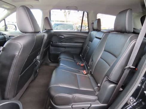 Used 2022 Honda Pilot Special Edition image 13