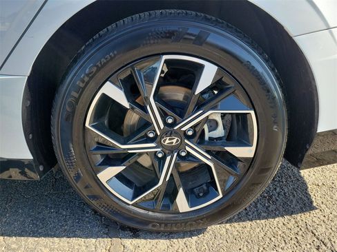 Used 2025 Hyundai Sonata SEL image 11