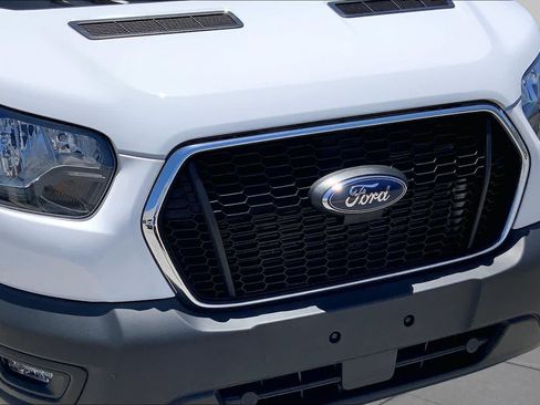 Certified 2025 Ford Transit 250 Low Roof w/ Exterior Upgrade Package RWD image 26