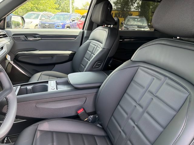 New 2026 Kia EV9 Land w/ Nightfall Edition Package AWD/4WD image 18