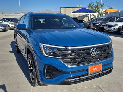 New 2025 Volkswagen Atlas Cross Sport SEL Premium R-Line