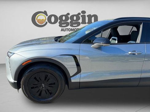 New 2026 Chevrolet Blazer EV LT image 23