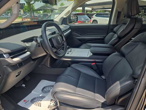 Used 2026 Lincoln Navigator Reserve AWD/4WD image 18