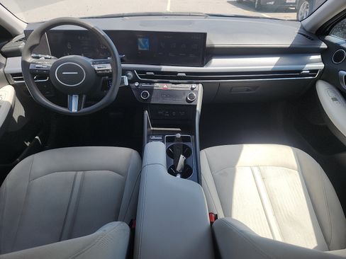 Used 2024 Hyundai Sonata SEL FWD image 9