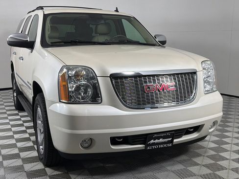 Used 2009 GMC Yukon SLT image 3
