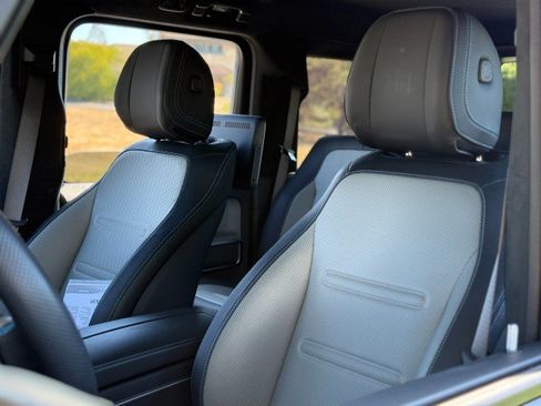 Used 2025 Mercedes-Benz G 580 w/ EQ Technology image 17