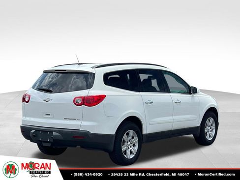 Used 2012 Chevrolet Traverse LT FWD image 5