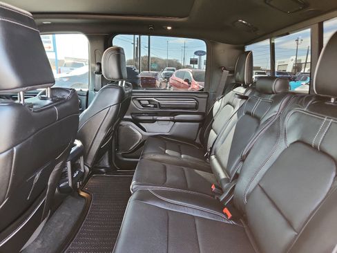 Used 2022 RAM 1500 Limited w/ Night Edition image 9