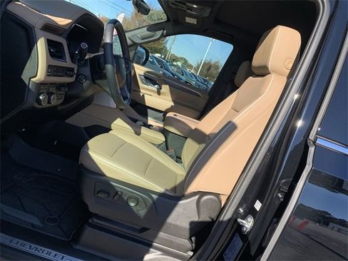 Used 2024 Chevrolet Tahoe Premier image 18