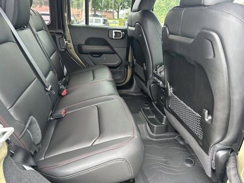 New 2025 Jeep Wrangler Rubicon w/ XTREMEE 35" Tire Package image 15