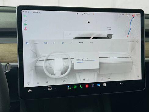 Used 2024 Tesla Model Y Performance AWD/4WD image 8