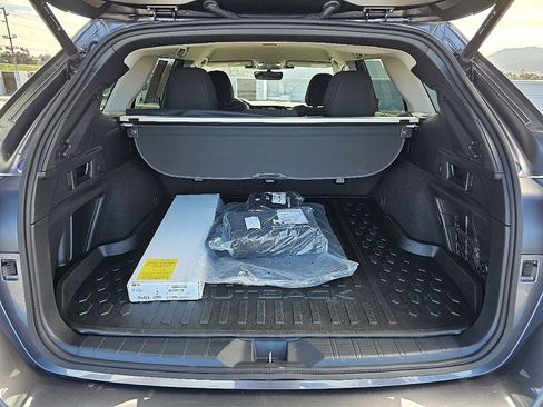Certified 2025 Subaru Outback Premium image 11