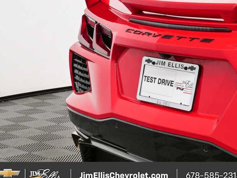 Used 2021 Chevrolet Corvette Stingray Premium Cpe w/ Z51 Performance Package RWD image 37