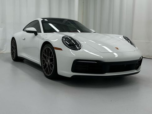 Used 2024 Porsche 911 Carrera S RWD image 1