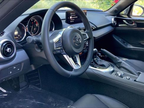 Used 2024 MAZDA MX-5 Miata Grand Touring image 13