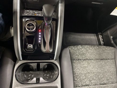 Certified 2025 Chevrolet Colorado Z71 w/ Technology Package image 43