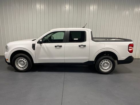 Used 2022 Ford Maverick XL image 15