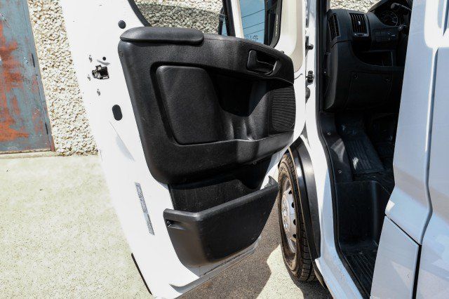 Used 2021 RAM ProMaster 2500 w/ Convenience Group FWD image 32