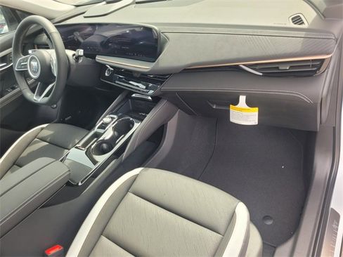 New 2025 Buick Envision Sport Touring image 15