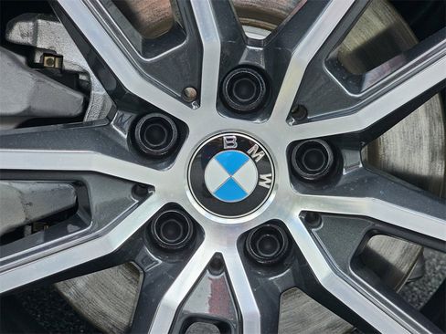 Used 2025 BMW 230i xDrive Coupe w/ Convenience Package image 11