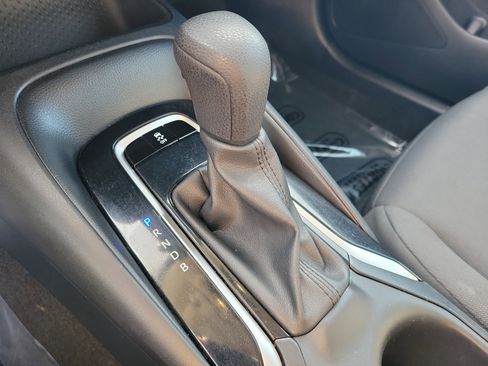 Used 2024 Toyota Corolla LE image 32