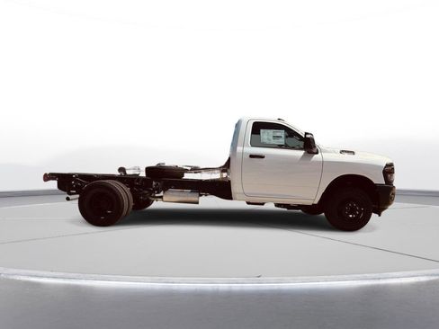 New 2025 RAM 3500 Tradesman image 29