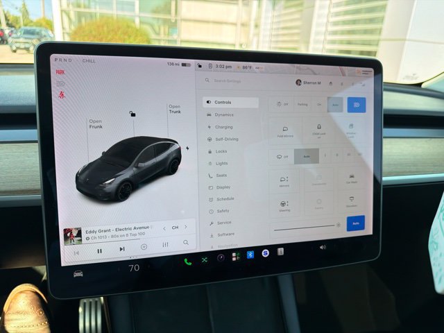 Used 2021 Tesla Model Y Performance AWD/4WD image 2