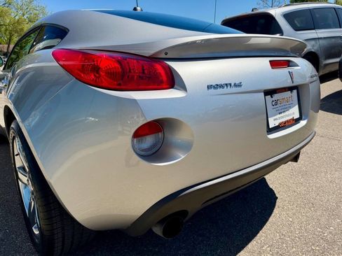 Used 2009 Pontiac Solstice GXP w/ Premium Package RWD image 12