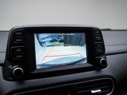Used 2021 Hyundai Kona SEL AWD/4WD image 5