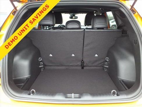 New 2026 Jeep Compass Latitude image 18