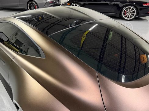 Used 2021 Aston Martin V8 Vantage Base 2dr Coupe image 19