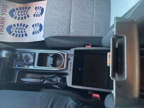 Used 2023 Toyota Tacoma TRD Sport image 18