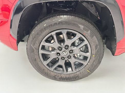 New 2026 Toyota Tundra Platinum AWD/4WD image 24