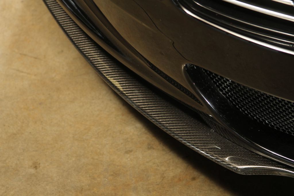 Used 2009 Aston Martin DBS Coupe RWD image 24