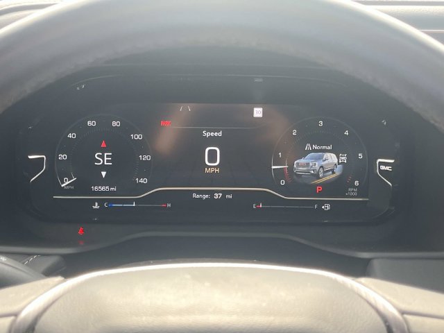 Used 2023 GMC Yukon Denali Ultimate AWD/4WD image 45