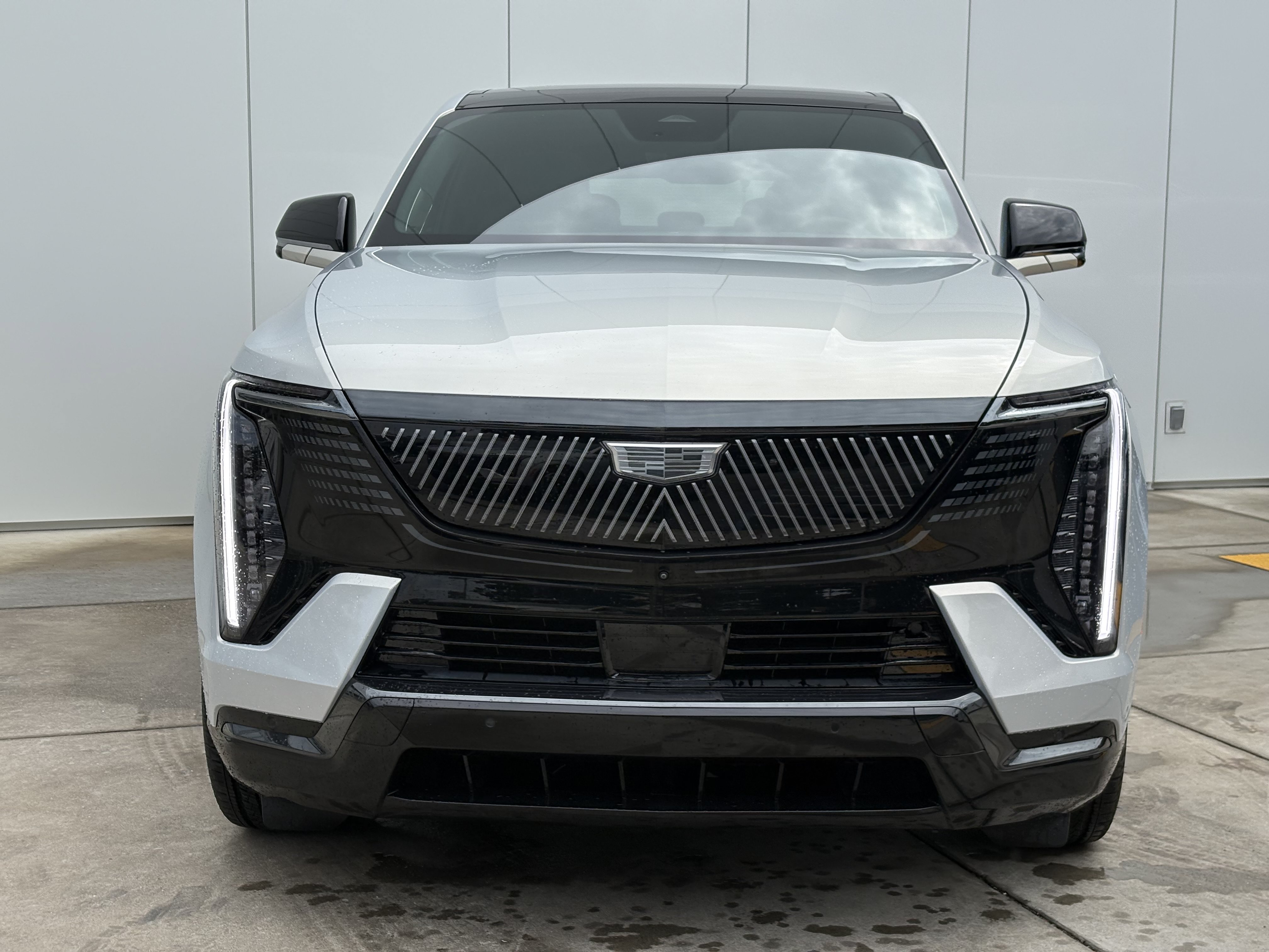 New 2025 Cadillac Escalade IQ Sport 2 w/ LPO, ONYX Package AWD/4WD image 3