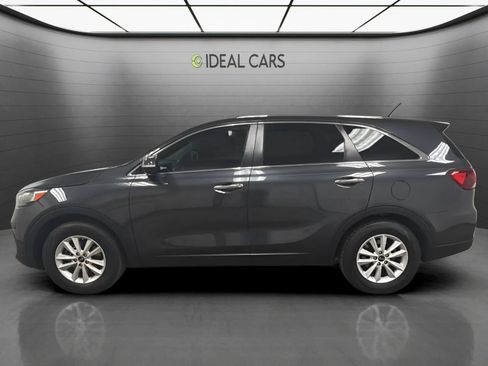 Used 2019 Kia Sorento FWD image 8