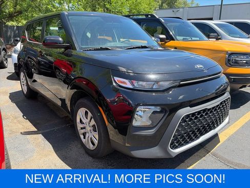 Used 2020 Kia Soul LX FWD image 5