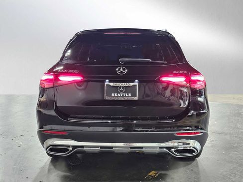 Certified 2026 Mercedes-Benz GLC 300 4MATIC image 4