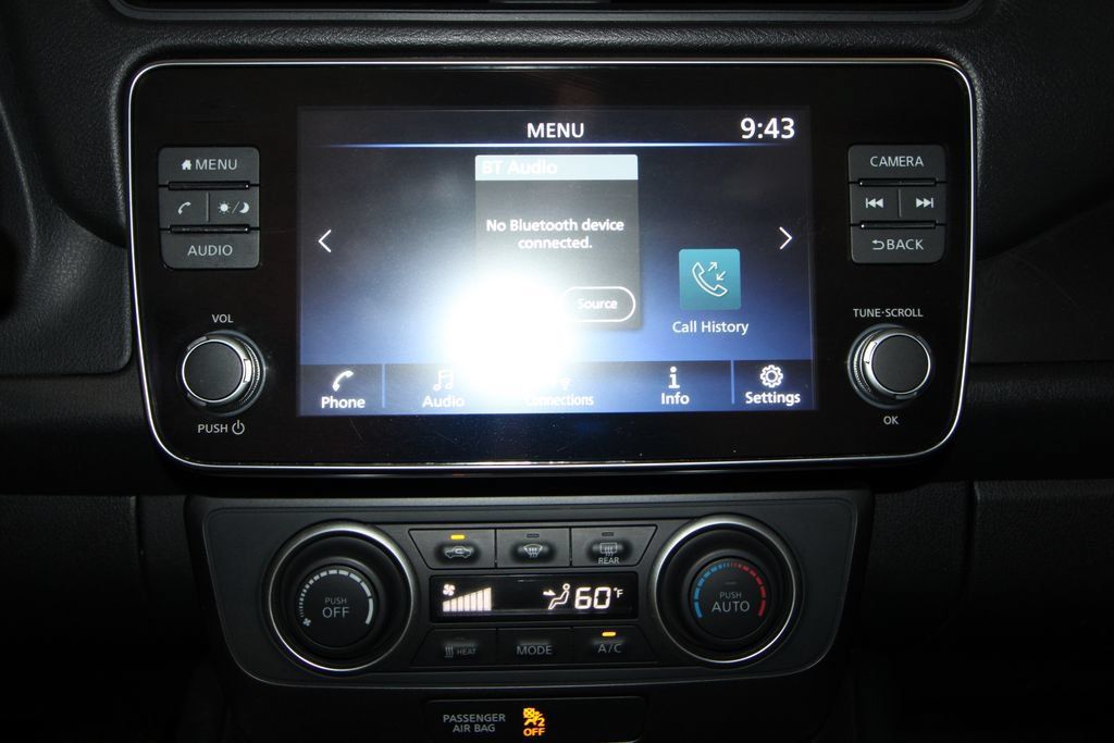 Used 2025 Nissan Leaf S FWD image 14