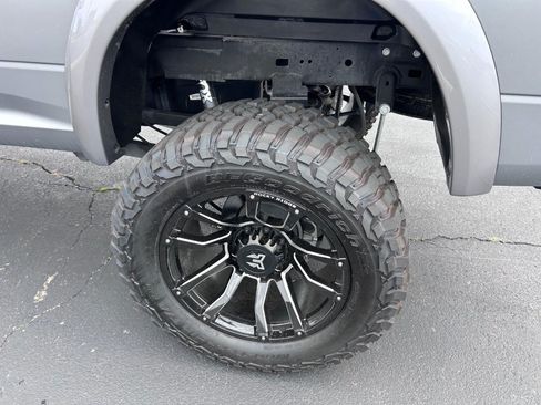 Used 2024 RAM 2500 Laramie w/ Sport Appearance Package AWD/4WD image 6