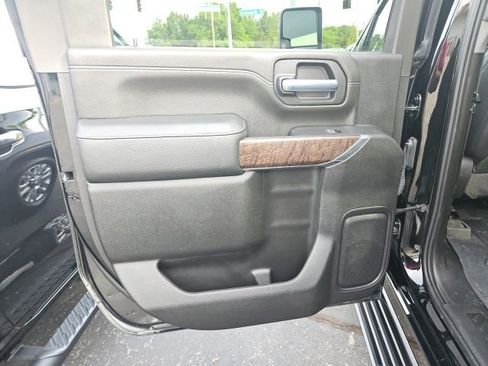 Used 2023 GMC Sierra 2500 Denali w/ Denali Ultimate Package AWD/4WD image 14