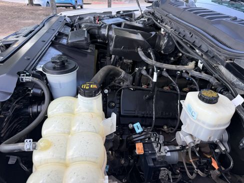 Used 2020 Ford F250 XL w/ Power Equipment Group RWD image 40