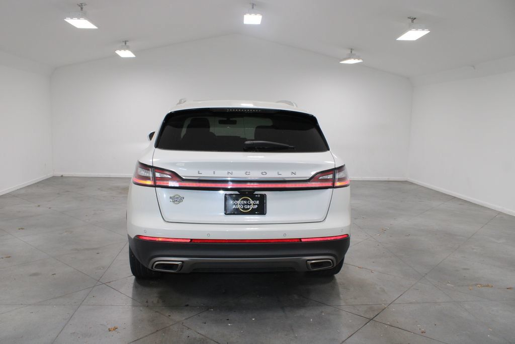 Used 2023 Lincoln Nautilus Reserve w/ Equipment Group 201A FWD image 8