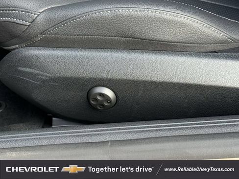 Used 2024 Mercedes-Benz CLE 300 4MATIC Coupe image 32
