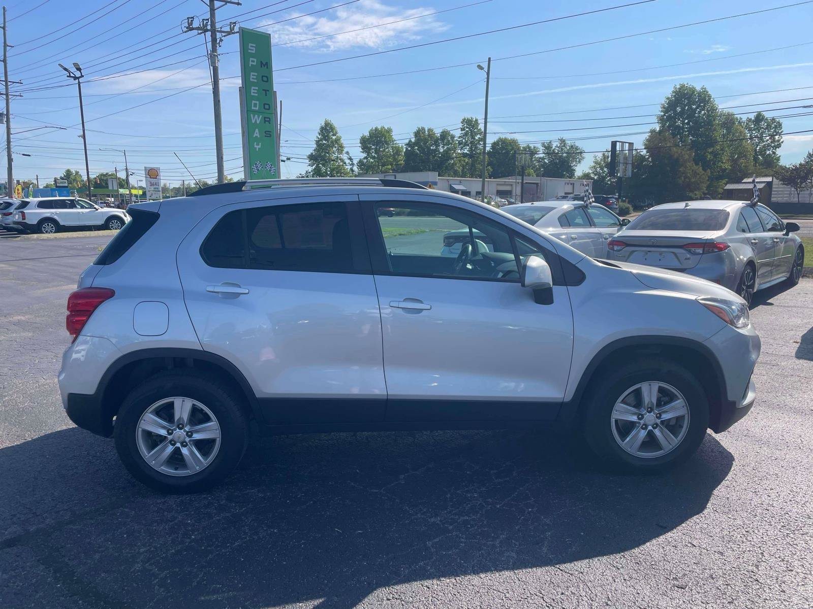 Used 2022 Chevrolet Trax LT AWD/4WD image 10