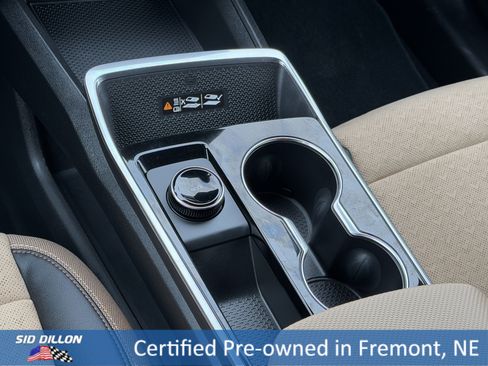 Certified 2025 Chevrolet Equinox ACTIV w/ Convenience Package III image 13