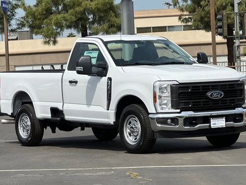 New 2026 Ford F250 XL w/ XL Chrome Package image 10