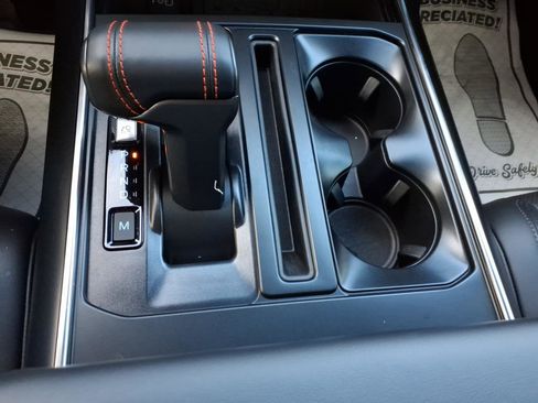 Used 2025 Ford F150 Raptor image 14