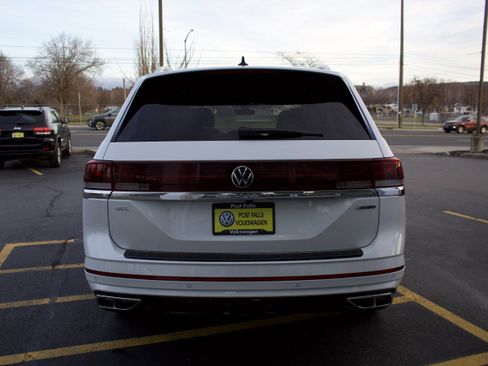 New 2026 Volkswagen Atlas SEL Premium R-Line AWD/4WD image 6